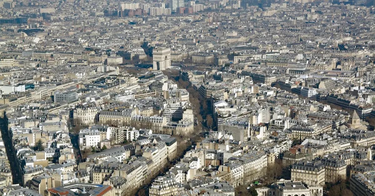 Les critères essentiels pour évaluer un serrurier rapide à Paris