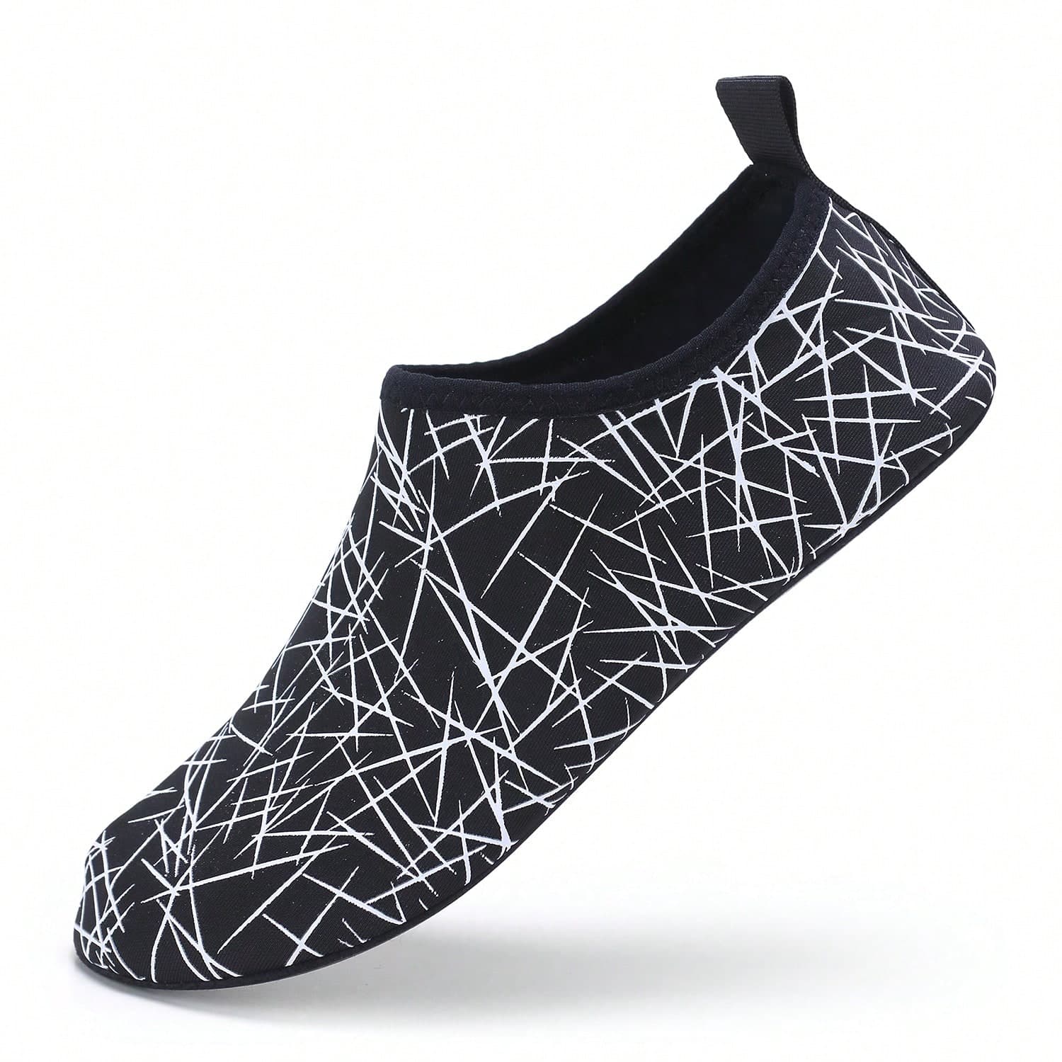 Chaussures d'eau mixte Chaussettes de plage Chaussures pieds nus à séchage rapide, idéal pour les activités de plein air telles que le surf, le